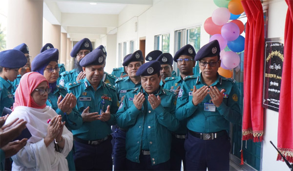 কেএমপি’র পুলিশ লাইনে অত্যাধুনিক জিমনেশিয়াম উদ্বোধন